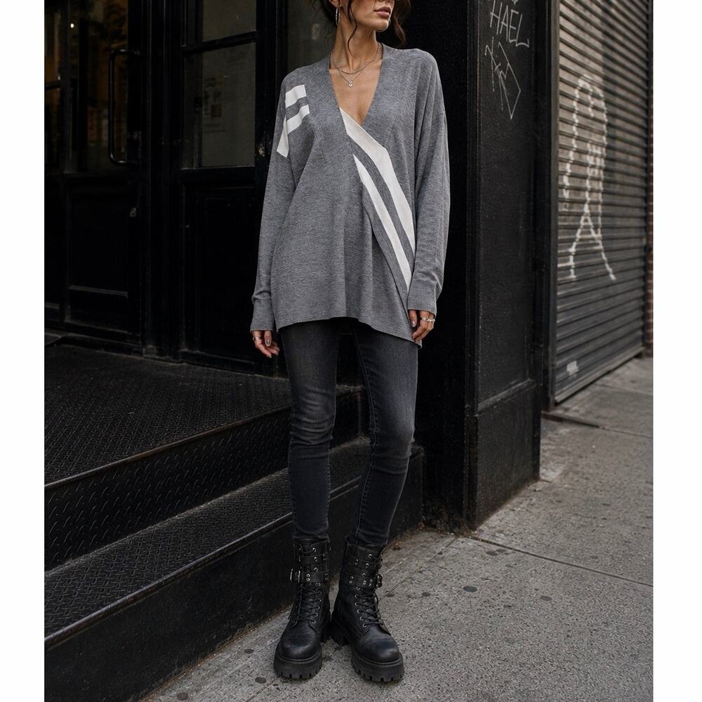 Rag & Bone Grace Oversized V-Neck Sweater Gray Stripe Edgy Minimalist Size Small